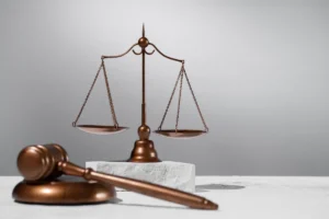 Lee más sobre el artículo Obligaciones mínimas legales que toda empresa debe conocer: ¿cuáles son?